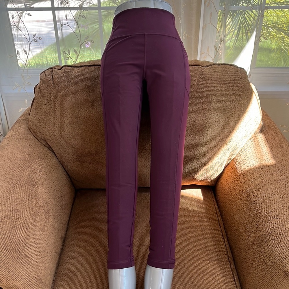 Victoria’s Secret leggings
